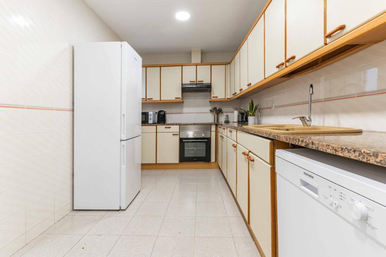 Reial 4 Tarragona Apartment Luaran gambar